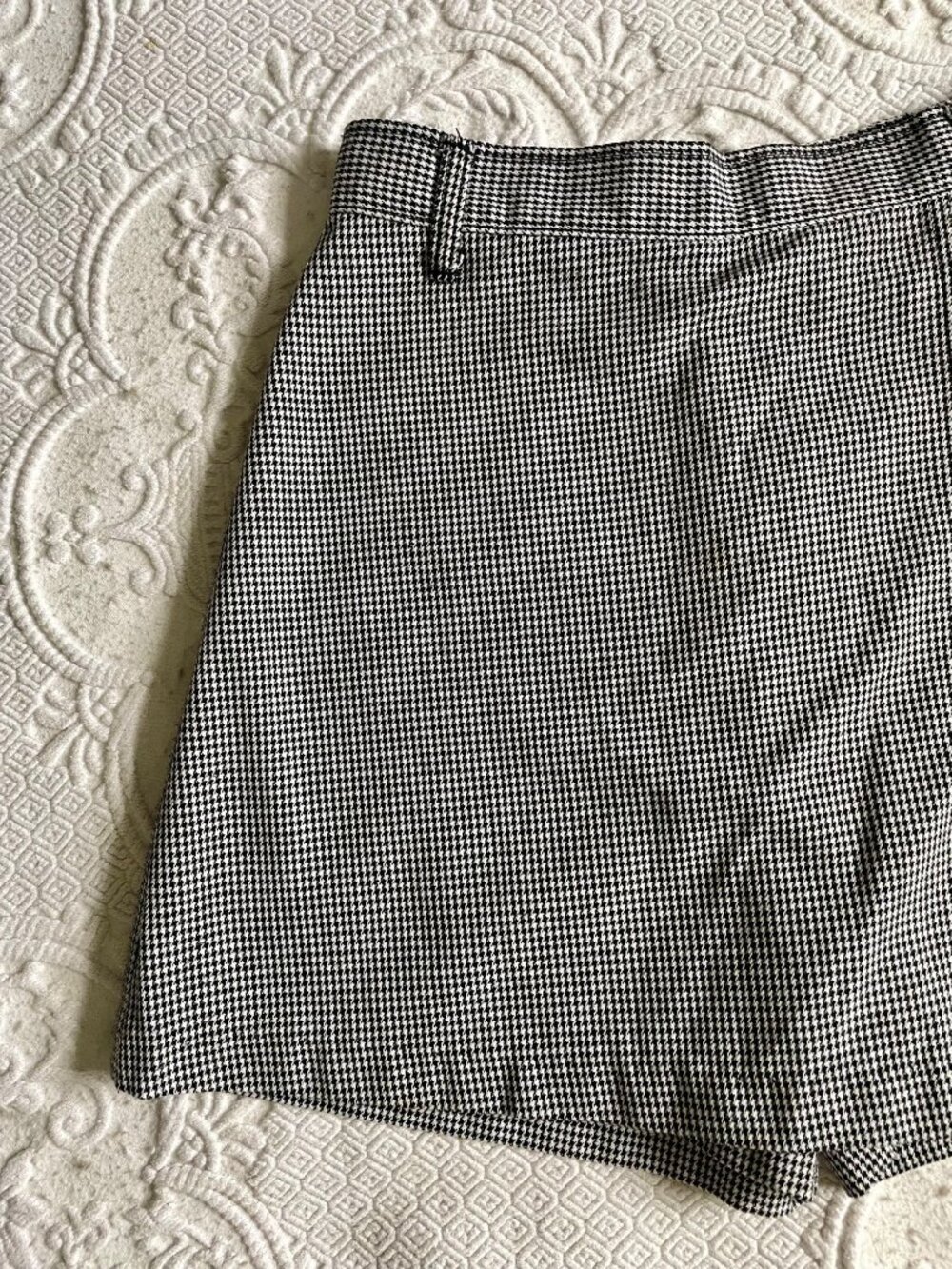 Vintage 90s Disney Mickey Unlimited Mini Skort Classic Black + White Houndstooth - Picture 2 of 11